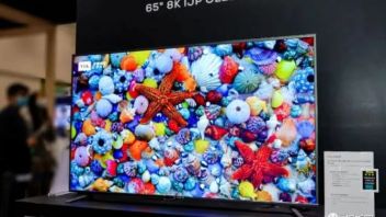 这次有中国品牌把OLED<b>电视面板</b>做到“最大”，此事怎么看？