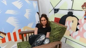 法拉·阿塔斯：混沌世界中的<b>女性力量</b>