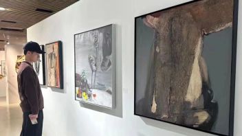「东看西看」展览开幕：在艺术与设计之间