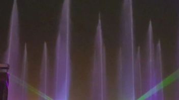 <b>水幕光影</b>| 迪拜打造最大水幕投影秀