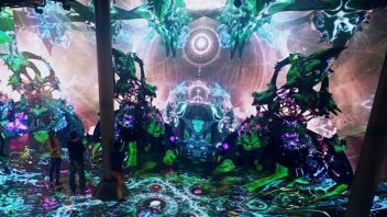 超人气沉浸式视觉盛宴，裸眼3D的<b>奇异世界</b>！