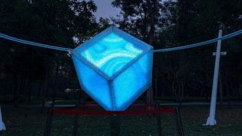 模拟北极景象的<b>灯光艺术作品</b>《Arctic Melting》