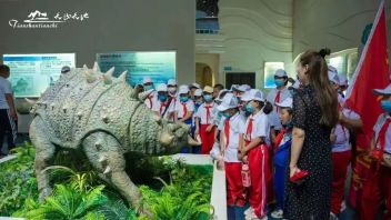 “读万卷书”遇上“行万里路”，研学<b>旅行产品</b>如何才能满足各方期待？