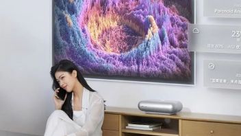 智能投影市场寡头效应初成： <b>极米</b>“以一敌四”，坚果、当贝们还会有“杀手锏”吗？