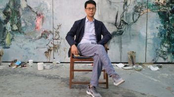 屠宏涛新展亮相厉蔚阁巴黎：以“薄暮”唤起共情