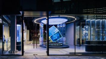 <b>adidas</b>全球旗舰店重启 | 数字化升级带来『购物新体验』