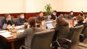 学院党委<b>理论学习</b>中心组围绕党的二十大报告开展第三次集中学习