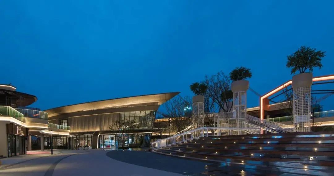 万科柏叶新城商业街照明设计