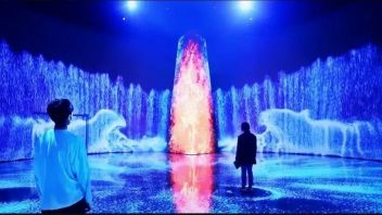 建筑景观 | 360º沉浸式互动体验，解锁「钢铁怎样炼成」