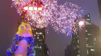 当科技撞上艺术！大放异彩的“黑科技”灯光秀
