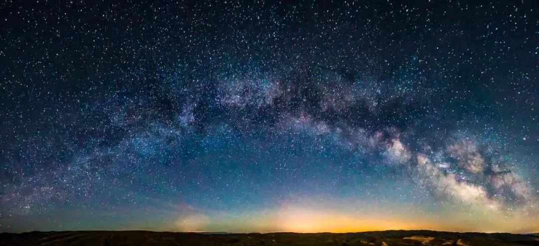 文化旅游抬头仰望璀璨星河谁不想来场星空旅游