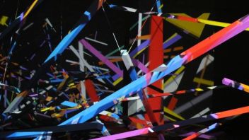 OUTPUT 艺术家｜Stefan Reiss自由玩转虚拟与现实世界
