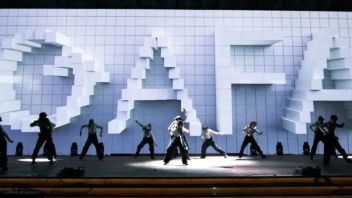 广州美术学院70周年庆，“寻光”奇幻艺术表演秀