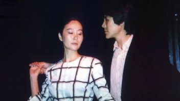 政治、美学与资本： 中国戏剧节庆的演进及<b>文化再生</b>产