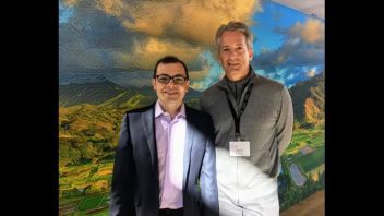 演讲实录丨Daniel Amboris 一个自然、<b>人和机器</b>的合作成果丨aai艺术与人工智能国际论坛