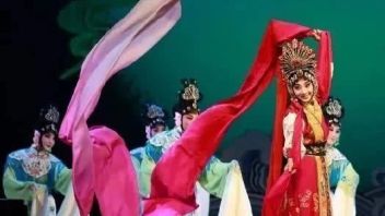 艺谈丨罗锦鳞：<b>古希腊悲剧</b>与中国戏曲的互融互鉴