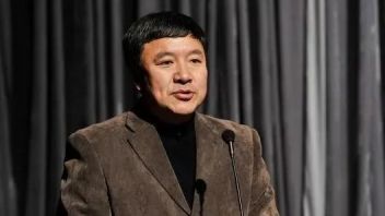 舞台丨<b>韩生</b>：太雷手书的理想境界和诗意升华--《烛光在前》舞美设计理念