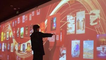 ​海报“动起来”！新剧元助力国家大剧院百部剧目展