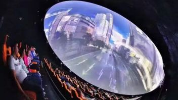 <b>影院跨界</b>开创新场景：“搬进”动物园，沉浸式剧本杀体验馆，联合开心麻花打造喜剧现场