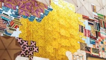 雅各布·桥本 Jacob Hashimoto | 用“风筝”编织<b>抽象景观</b>