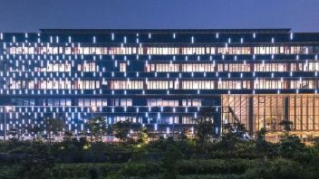 新加坡5号科学园大道立面<b>照明设计赏析</b>