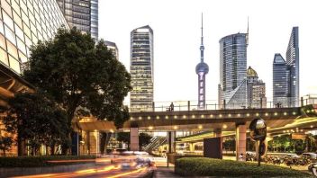 激发一个城市的<b>商业活力</b>，最关键的“抓手”是什么？