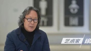 凤凰艺术 视频｜ <b>徐冰</b>：他将艺术带入外太空