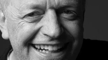 沉痛悼念我院设计实践教授Michel de Boer（博恩）