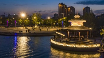 光影画卷：<b>余姚</b>市城区光影艺术提升工程