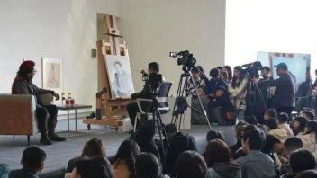 “成渝地区双城经济圈高校艺术联盟——<b>大师讲堂</b>”在四川音乐学院临空校区美术学院成功举行