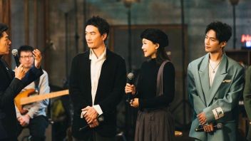 1月1日，在阿那亚和戴佩妮、叶蓓、郑钧、李泉、陈楚生共同追光2023