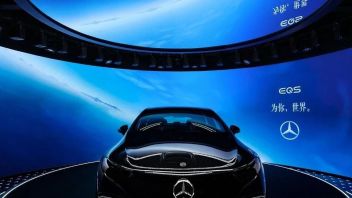 ShowTex|2021 <b>梅赛德斯-奔驰</b>EQS未来世界