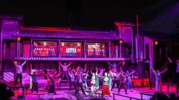 《暗战·沙家浜》丨如何诠释红色文化？<b>行进式夜游</b>+沉浸式戏剧