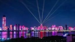 光影资讯 | 武汉位列全国夜游目的地第六名 长江灯光秀最为涨粉