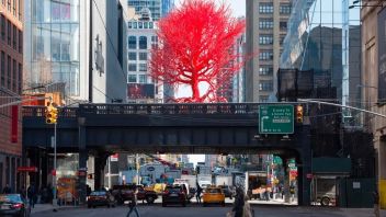 瑞士艺术家 Pamela Rosenkranz 全新<b>艺术装置作品</b>《Old Tree》