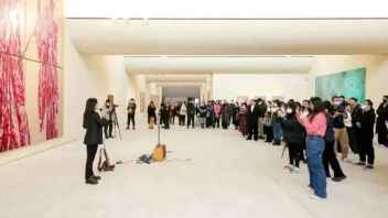 <b>女人</b>花｜蔡锦个展在「頌」艺术中心开幕  呈现蜕变中的绯红与新绿