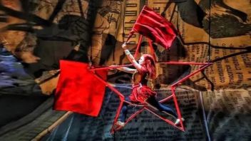 反乌托邦戏剧系列之《三个胖子·起义》：打造<b>俄罗斯剧场</b>“新的戏剧维度”